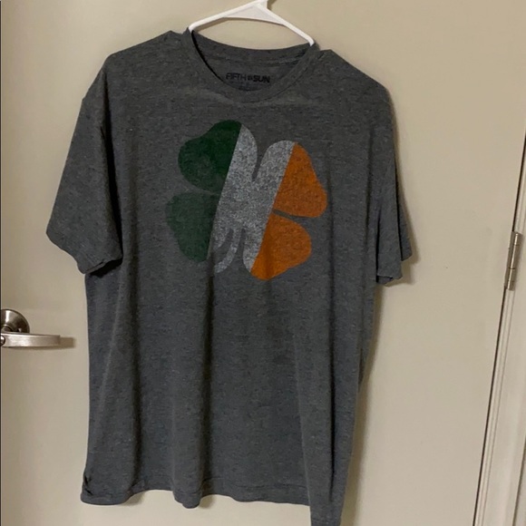 Men’s Shamrock tee Sz XL - Picture 1 of 3